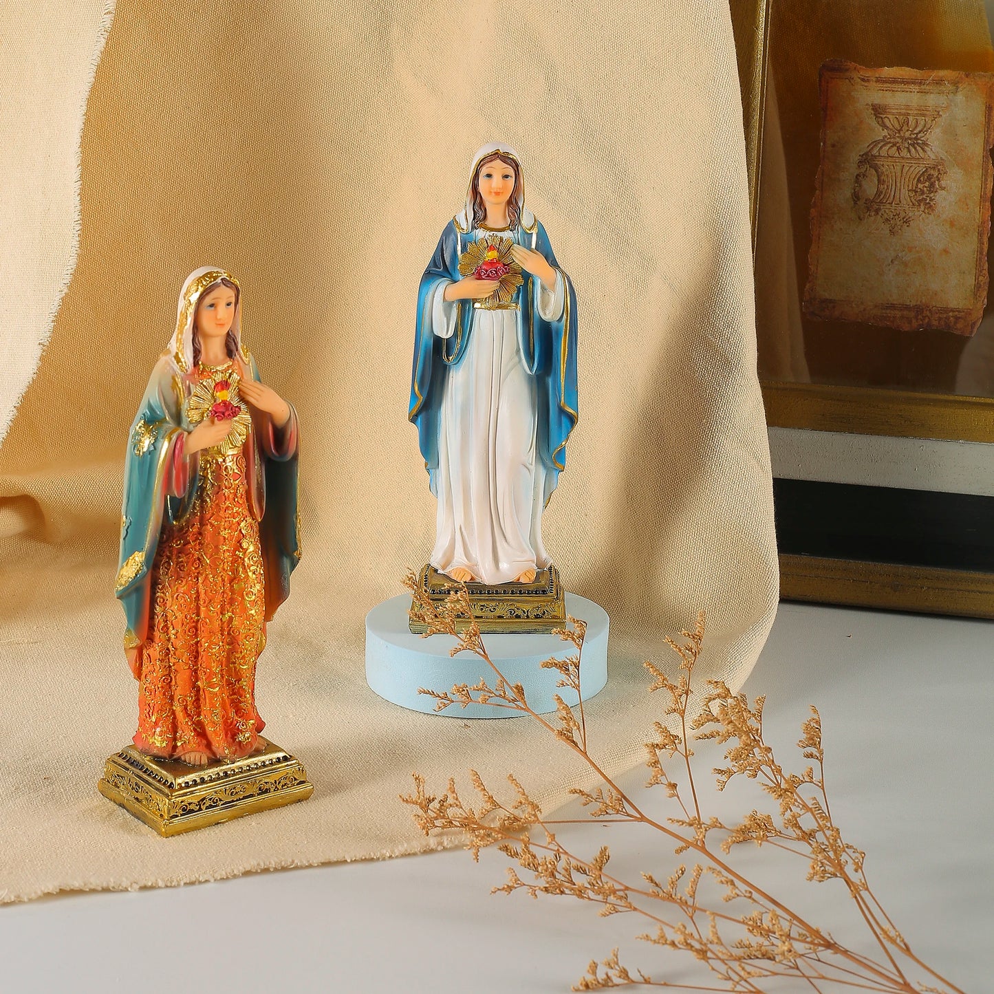 Virgin Mary Statue Sacred Heart Figure Resin Sculpture Savior Figurine
