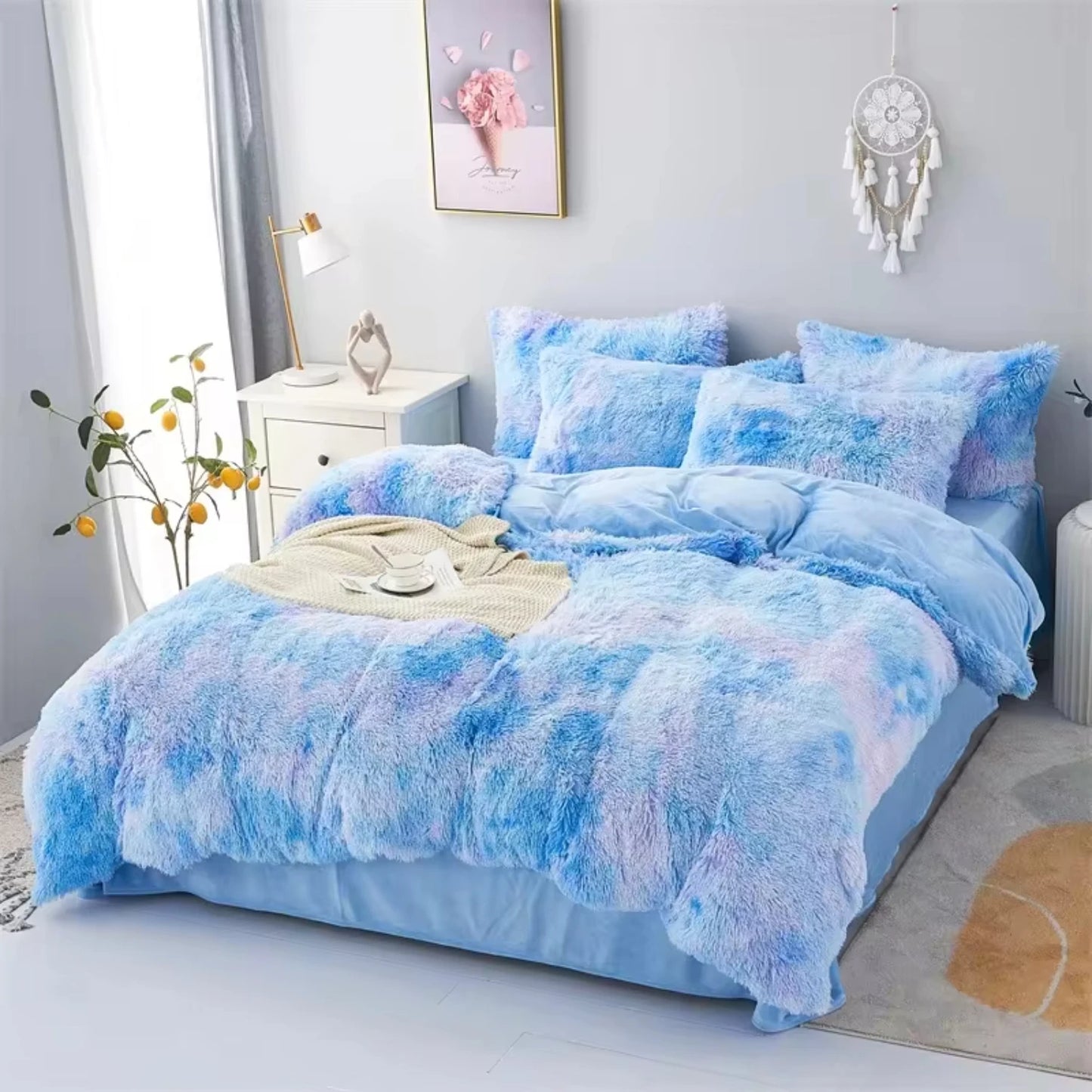 Cozy Plush Three-Piece Bedding Set with Duvet Cover and Pillowcase, skirt, Single and Double Beds,